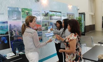 visita-de-stands